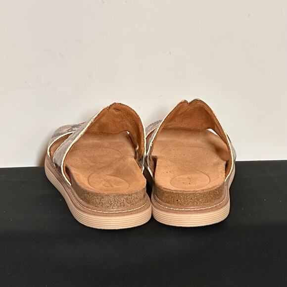 Clarks Arwell Walk Leather Sandal Sz 8W Excellent Shape! - Picture 5 of 7